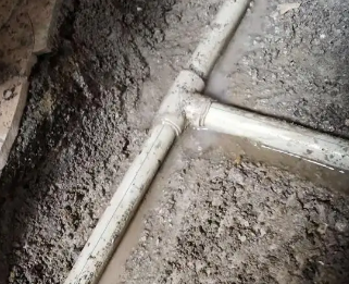 平原漏水维修电话